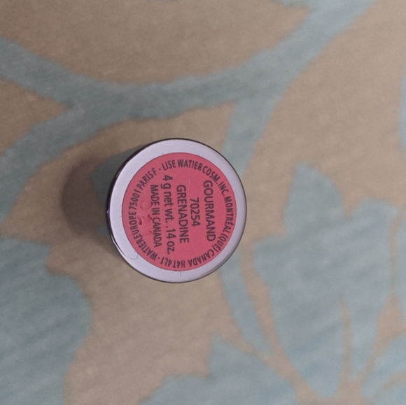 New Lise Watier Gourmand Grenadine lipstick - Picture 3 of 3